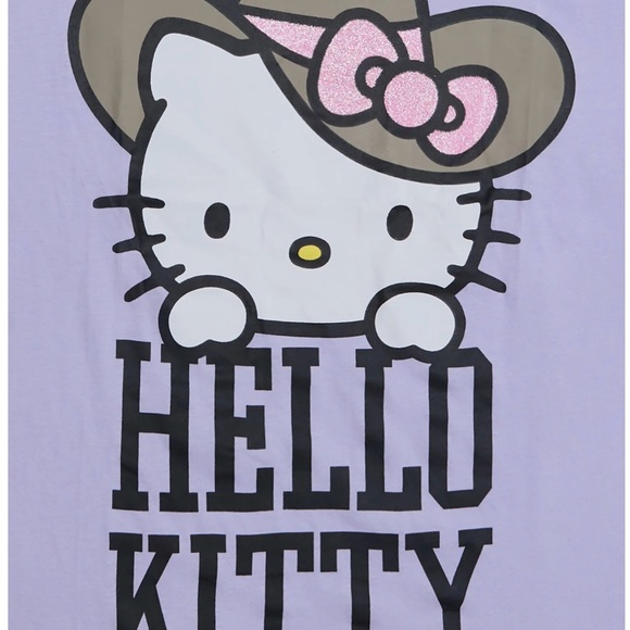 🌟 2/$30 🌟 Hello Kitty Cowgirl
Graphic Relaxed Tee - Picture 2 of 3